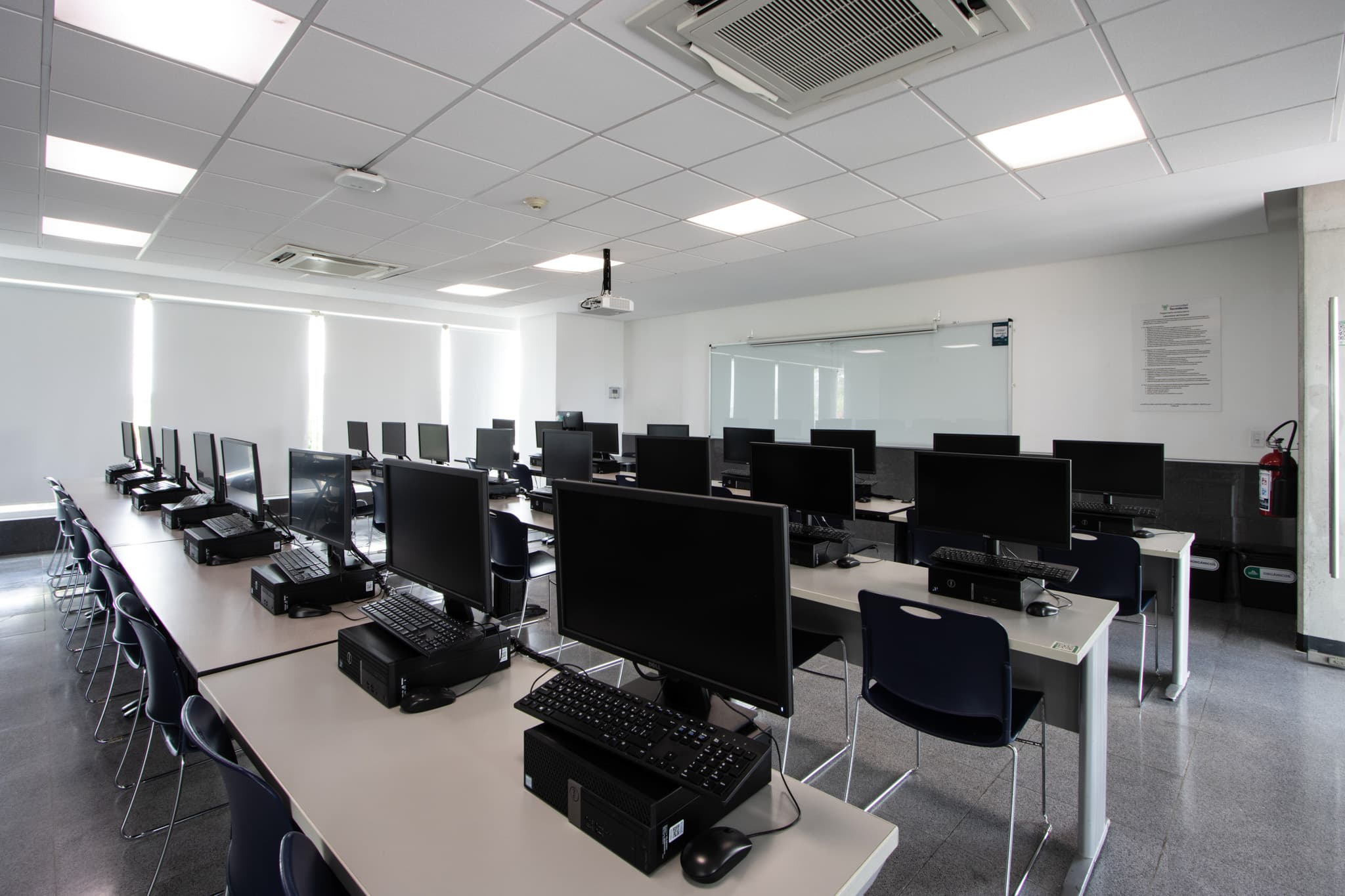sala de computo campus Veracruz