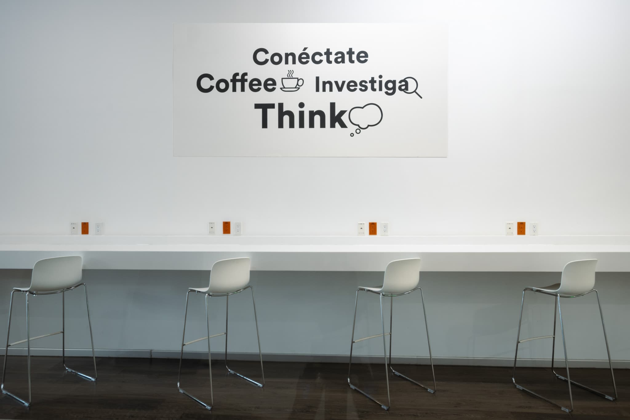estacion de trabajo individual espacio connect las americas