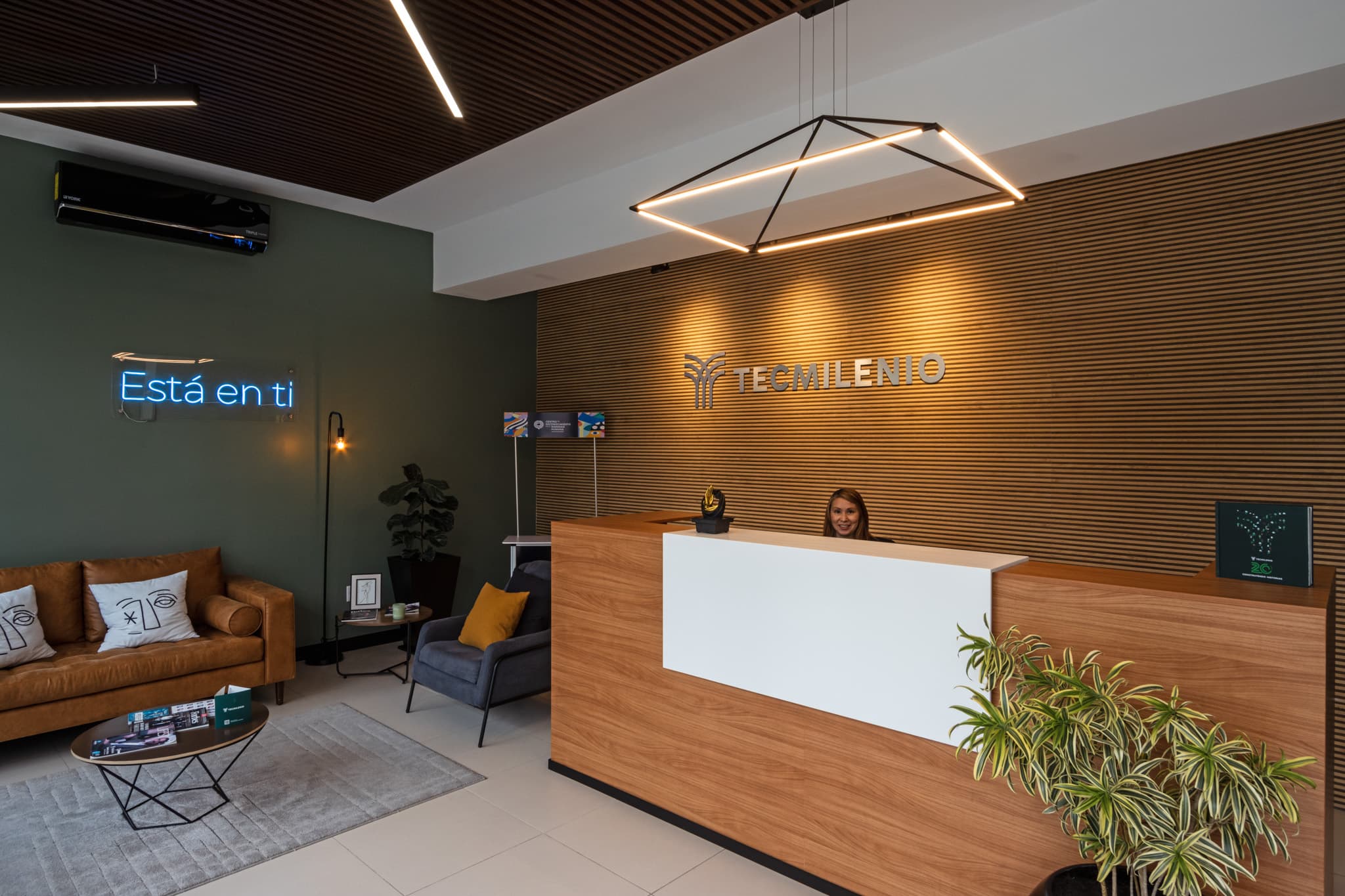 recepción Espacio connect Santa Fe
