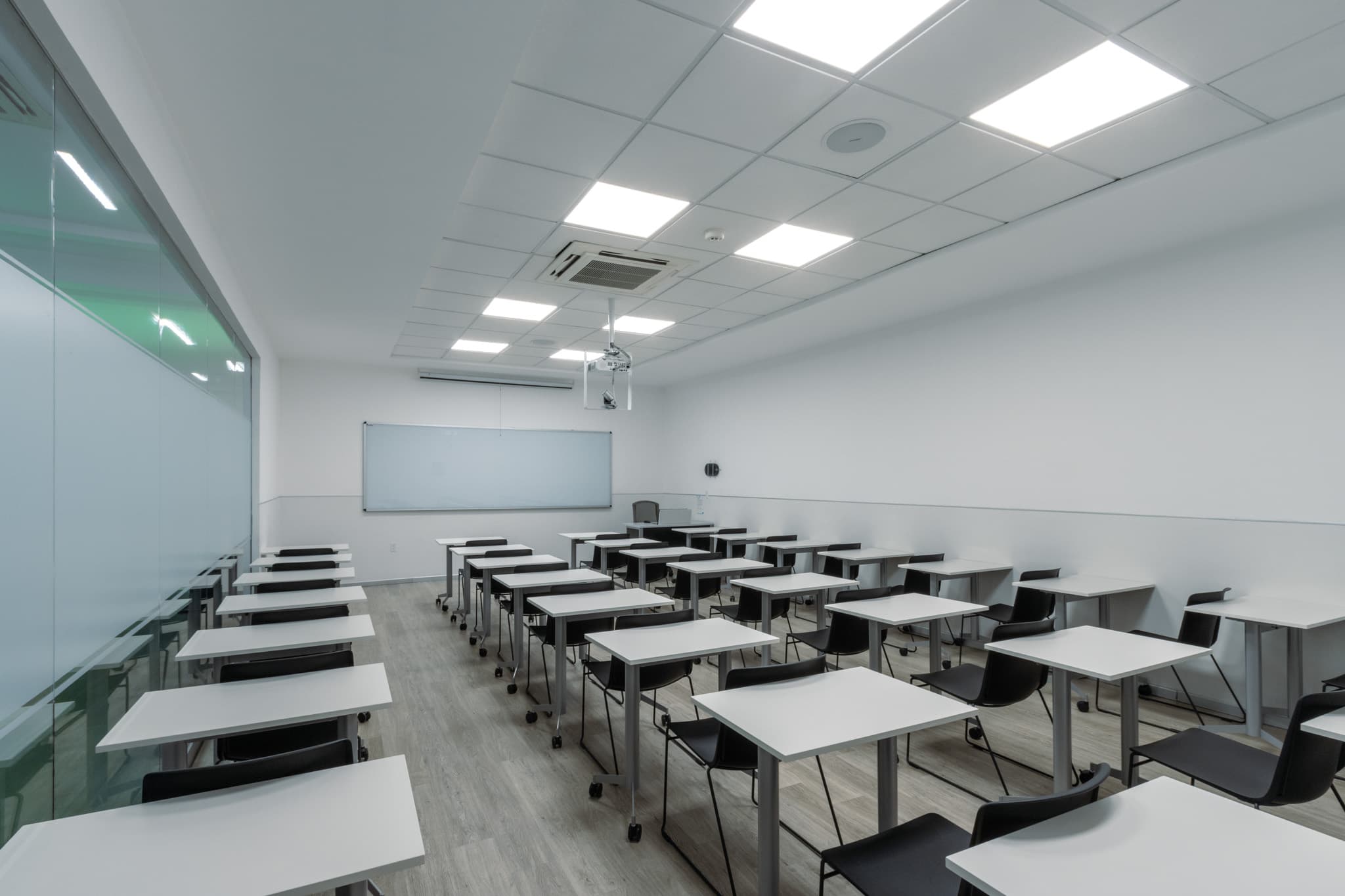 aula de clases espacio connect las americas