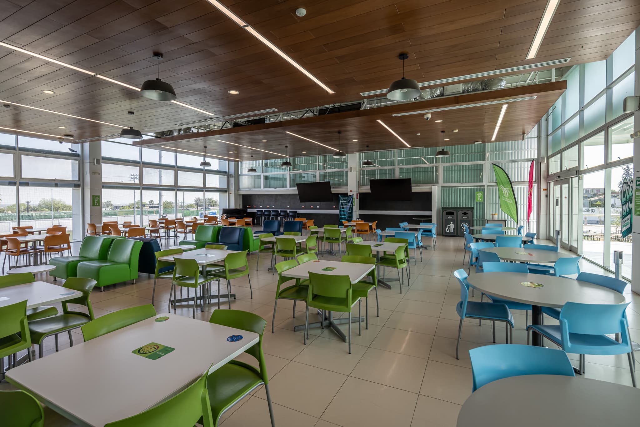 cafeteria campus guadalupe