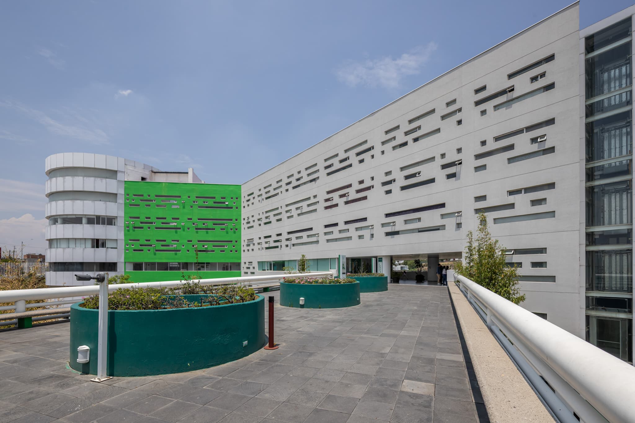 pasillos de campus pueblas