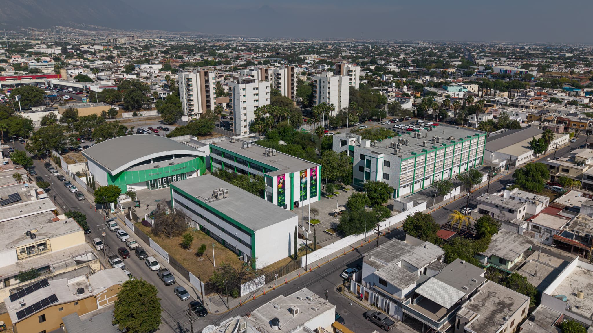 imagen con dron campus san nicolas