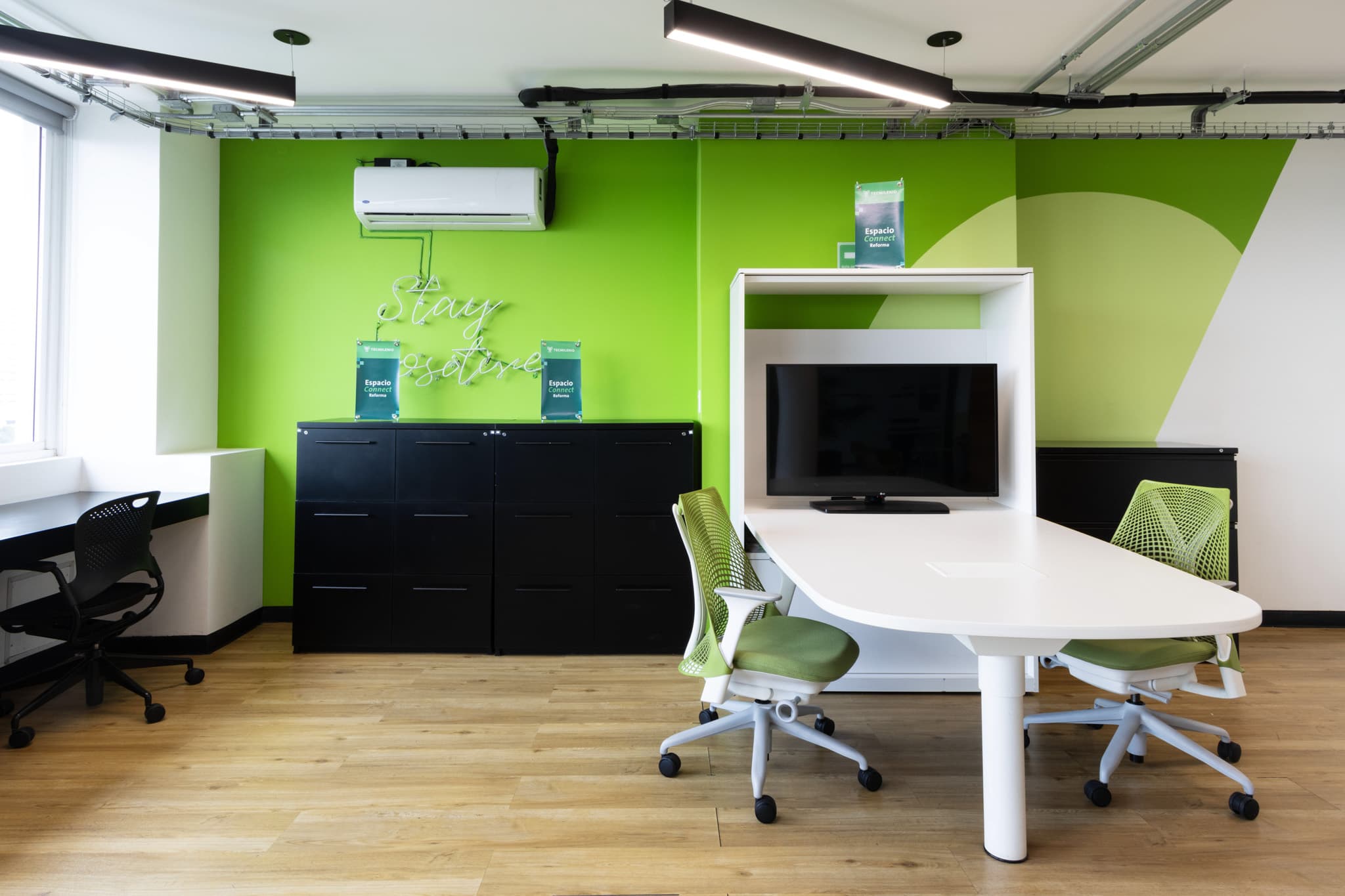 Sala de juntas espacio connect reforma