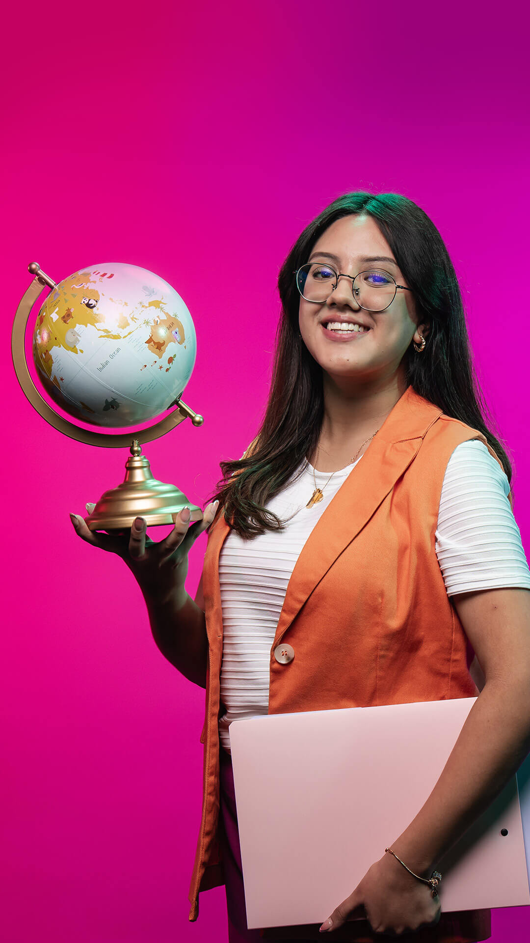 Licenciatura en Comercio y Negocios Internacionales
